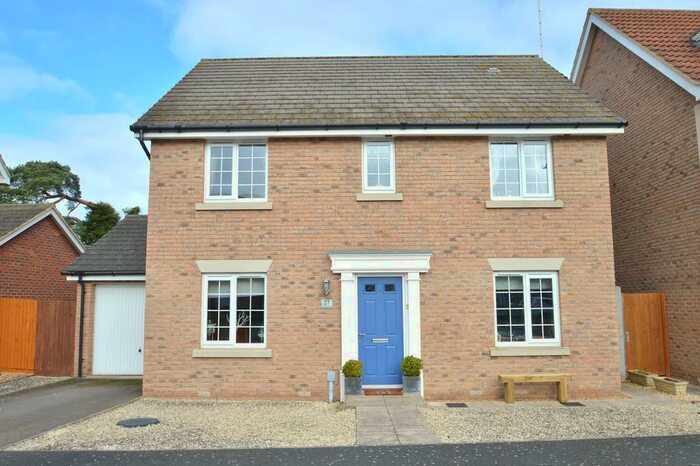 4 Bedroom Detached House For Sale In Red Lodge, Suffolk, IP28