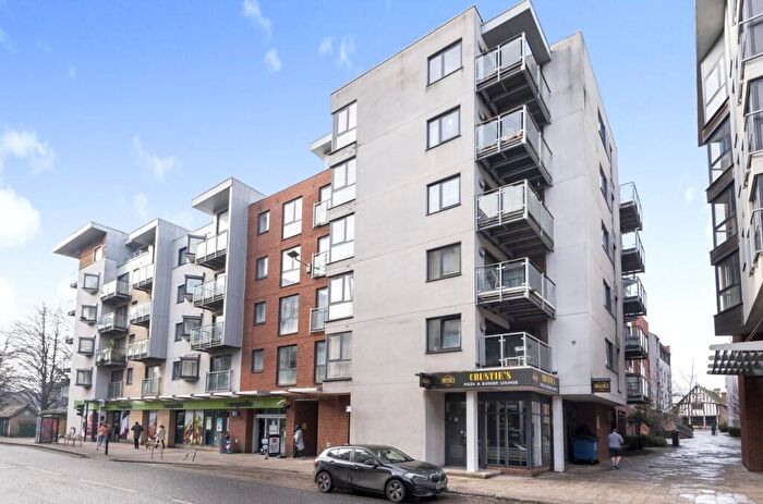 1 Bedroom Flat For Sale In High Street, Southampton, Hampshire, SO14