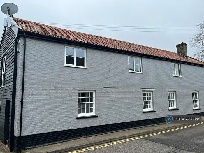 1 Bedroom Flat To Rent In Station Road, Sudbury, CO10