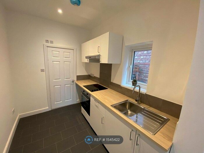 1 Bedroom Flat To Rent In Station Road, Langley Mill, Nottingham, NG16