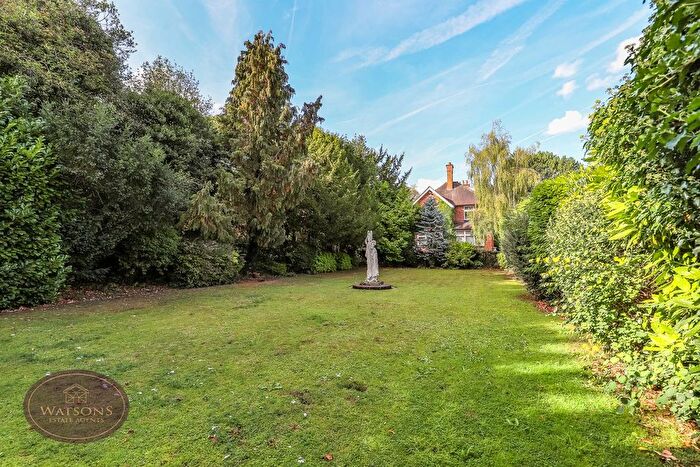 4 Bedroom Detached House For Sale In Nottingham Road, Nuthall, Nottingham, NG16