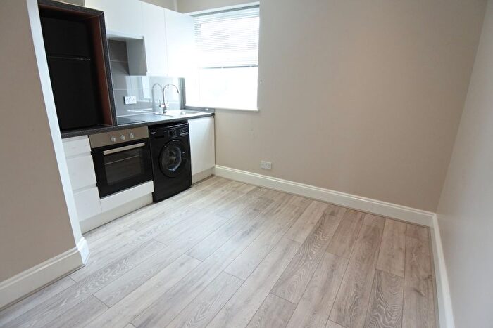 Studio To Rent In Mora Road, Cricklewood, NW2