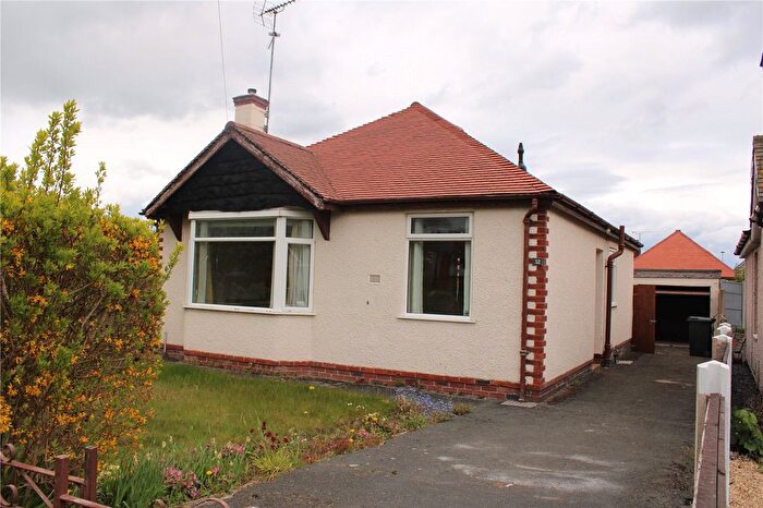 3 Bedroom Bungalow For Sale In Ffordd Ffynnon, Prestatyn, Denbighshire, LL19
