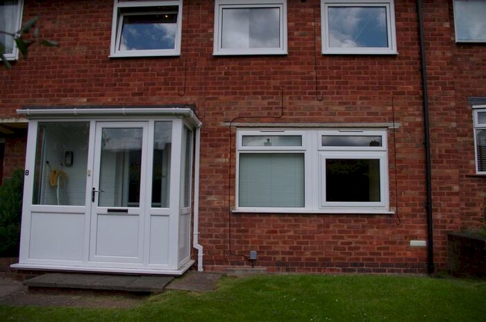 5 Bedroom House To Rent In Cadleigh Gardens, Birmingham, B17