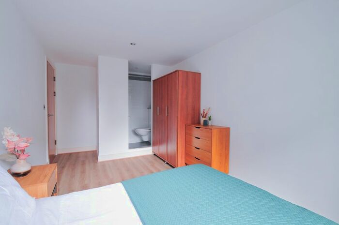 2 Bedroom Flat For Sale In Bed – Express Networks, Ancoats, Manchester, M4