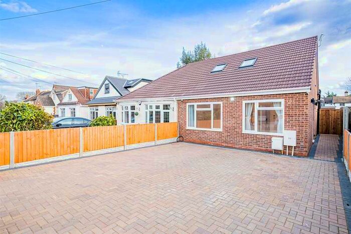 4 Bedroom Detached House To Rent In Knighton Way Lane, New Denham, UB9