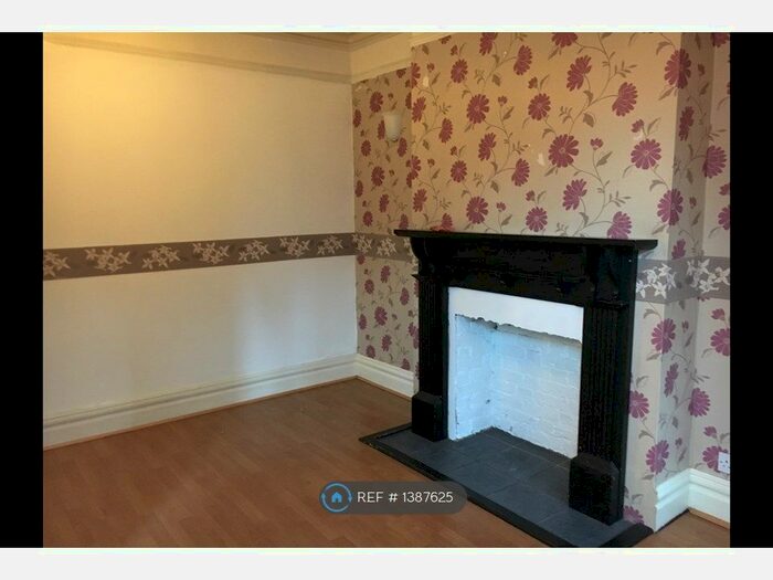 3 Bedroom Terraced House To Rent In Smithies Road, Abbeywood, SE2
