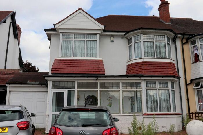 5 Bedroom Detached House To Rent In Chester Road, Birmingham, B24