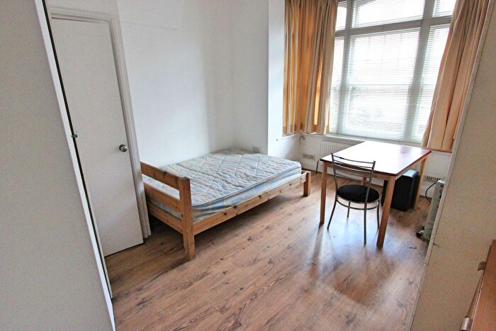 Studio To Rent In Lithos Road, Swiss Cottage, NW3