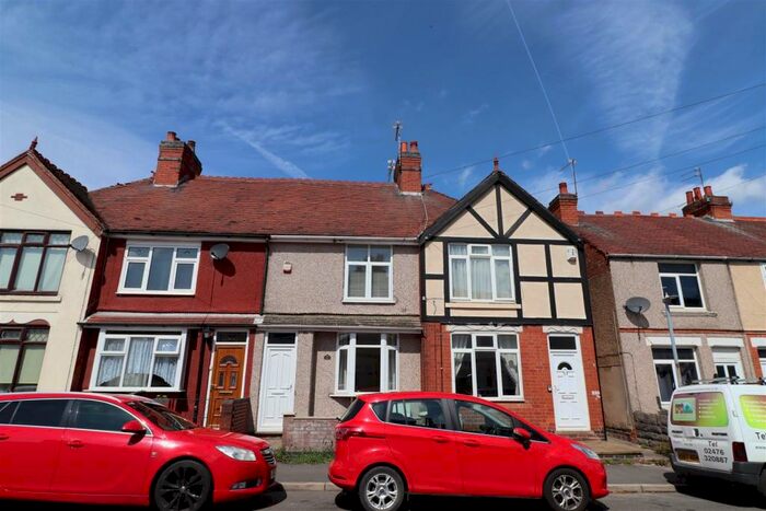 3 Bedroom Terraced House To Rent In Clifton Road, Stockingford, Nuneaton, CV10