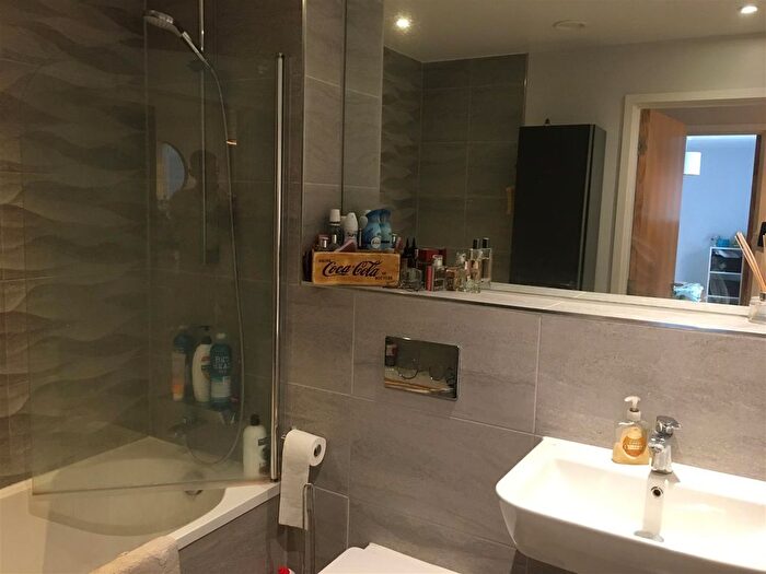 1 Bedroom Flat To Rent In Hope Quay, The Gateway, Bristol, BS1