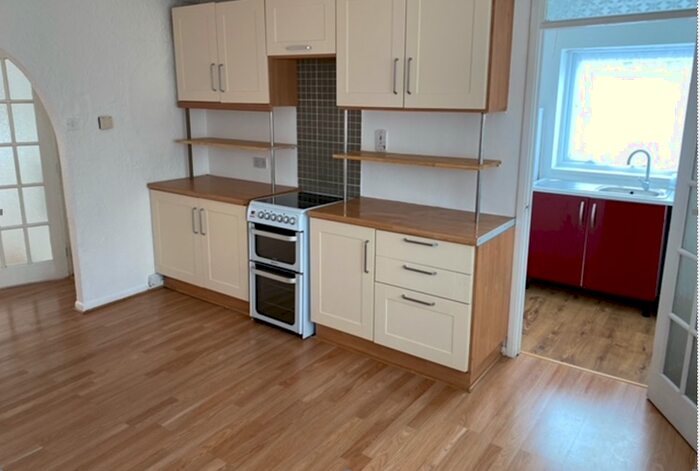 2 Bedroom Semi-Detached House To Rent In Honeywood Court, Nottingham, Nottinghamshire, NG3