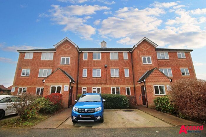 1 Bedroom Studio To Rent In Danbury Crescent, South Ockendon, RM15