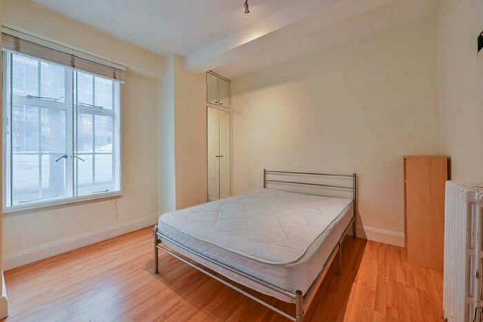 Studio To Rent In Witley Court, Bloomsbury, London, WC1N