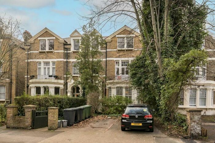 2 Bedroom Flat To Rent In Lewisham Park, London, SE13