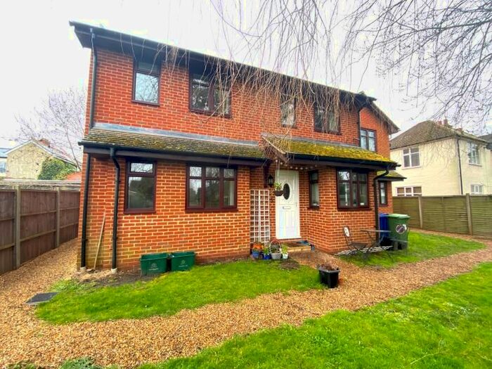 1 Bedroom Property To Rent In The Knook, Yorktown Road, College Town, Sandhurst, GU47