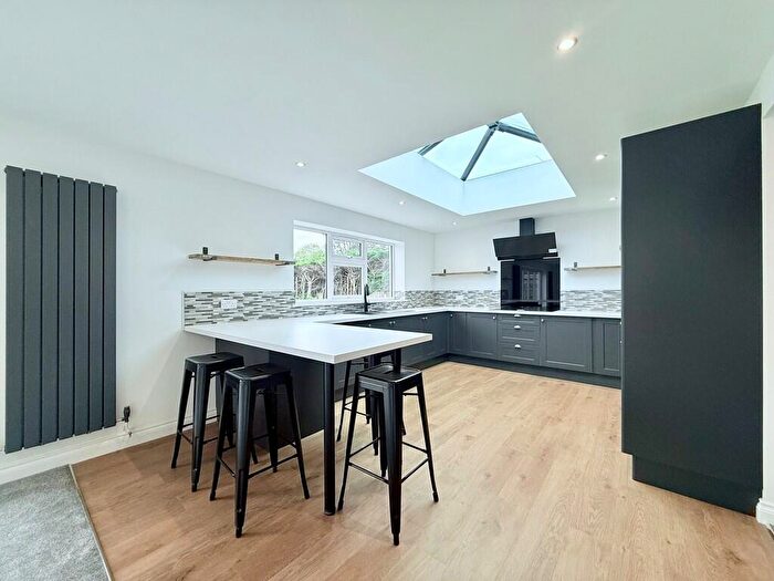 3 Bedroom Detached Bungalow For Sale In Borrow Road, Lowestoft, NR32