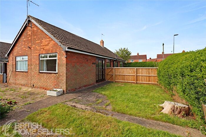 2 Bedroom Bungalow For Sale In Station Road, Gilberdyke, Brough, East Riding Of Yorkshi, HU15