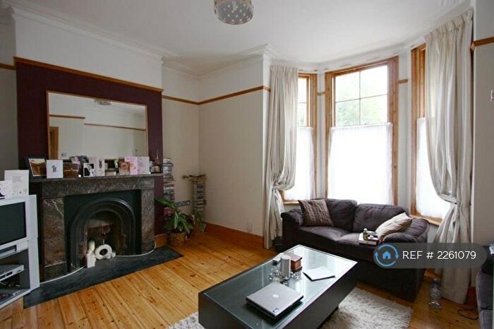 1 Bedroom Flat To Rent In Gladstone Avenue, London, N22