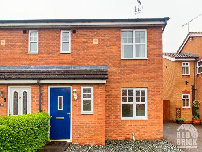 3 Bedroom Semi-Detached House To Rent In Fow Oak, Tile Hill, Coventry, CV4