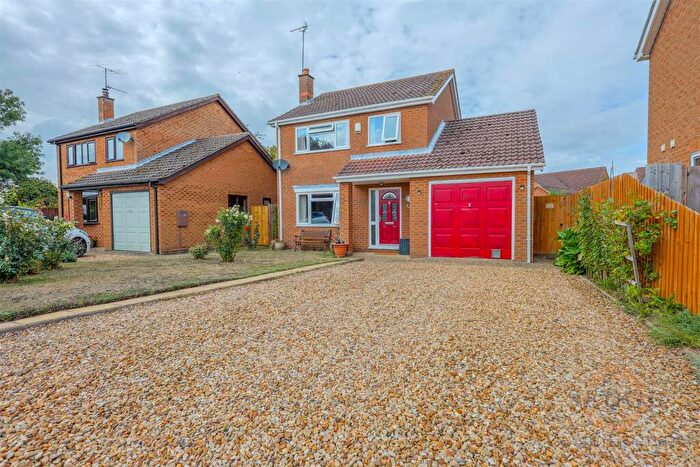3 Bedroom Detached House For Sale In Mawford Close, Moulton Seas End, Spalding, PE12