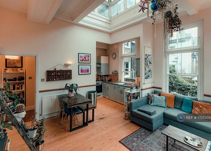 2 Bedroom Flat To Rent In Tredegar House, London, E3