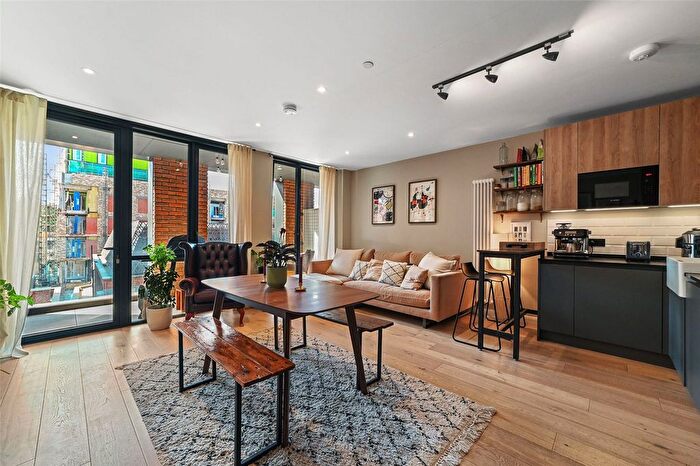 2 Bedroom Flat For Sale In Hatch Building, Hackney Wick, London, E9