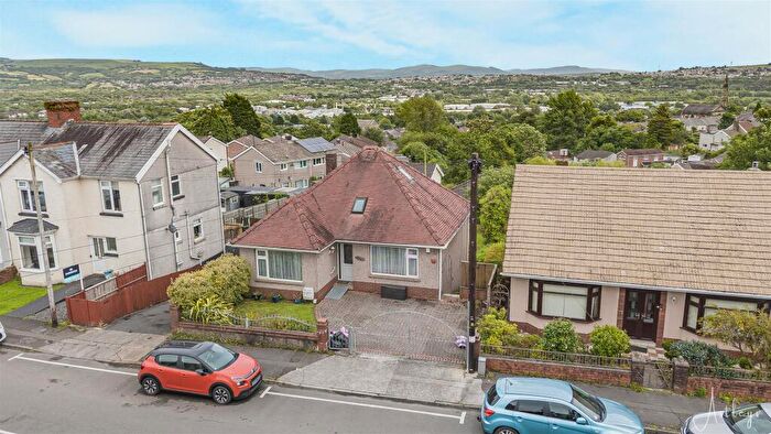 2 Bedroom Detached Bungalow For Sale In Vicarage Road, Morriston, Swansea, SA6