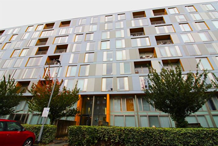 2 Bedroom Apartment To Rent In Block I Saxton, Leeds, LS9