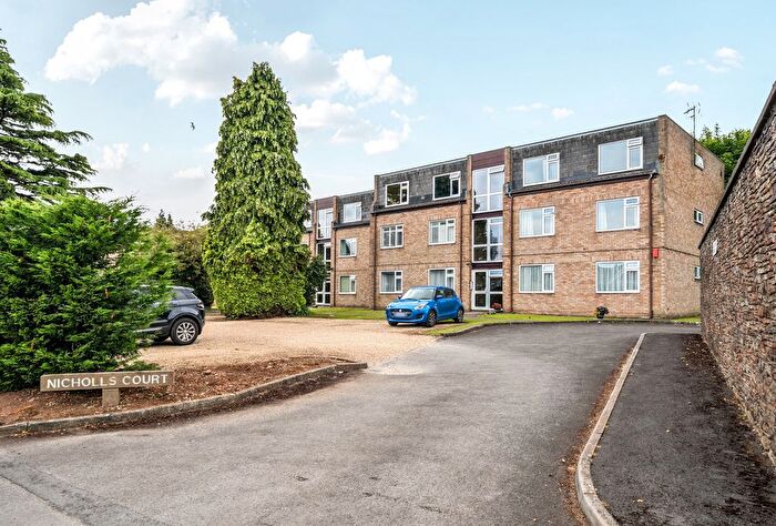 2 Bedroom Flat For Sale In Nicholls Lane, Winterbourne, Bristol, Gloucestershire, BS36