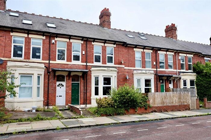 5 Bedroom Terraced House To Rent In Cavendish Place, Newcastle Upon Tyne, NE2