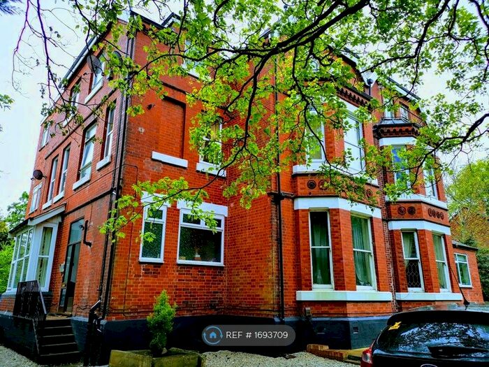 2 Bedroom Flat To Rent In Wilbraham Road, Whalley Range, Manchester, M16