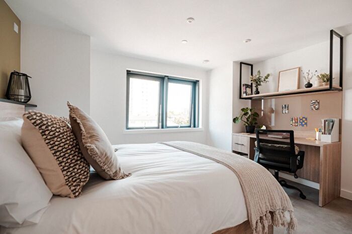 Studio To Rent In Childers Street, Surrey Quays, SE8