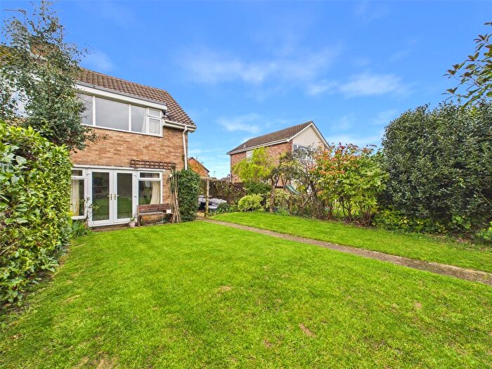 3 Bedroom Semi Detached House For Sale In Abbotswood Road, Brockworth, Gloucester, Gloucestershire, GL3