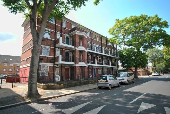 1 Bedroom Flat To Rent In Lynton Estate, Lynton Road, London, SE1