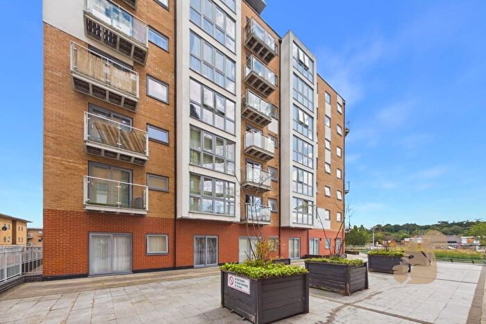 2 Bedroom Flat To Rent In Ship Wharf, Colchester, CO2