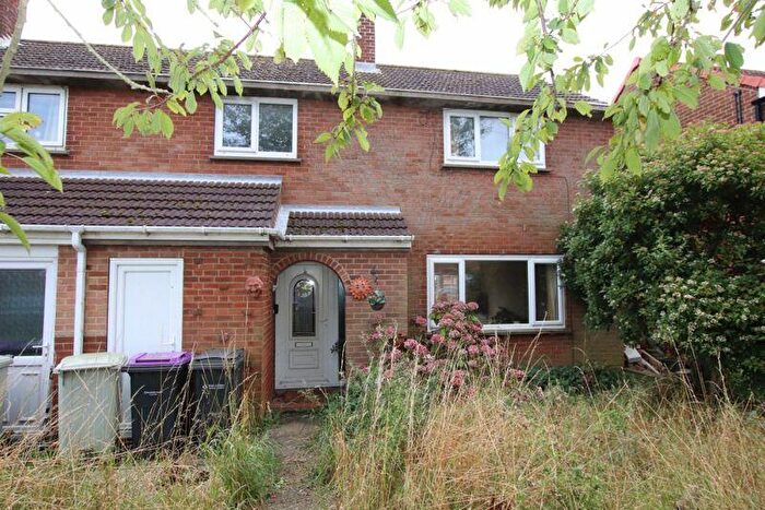 3 Bedroom Terraced House For Sale In Samphire Close, North Cotes, DN36