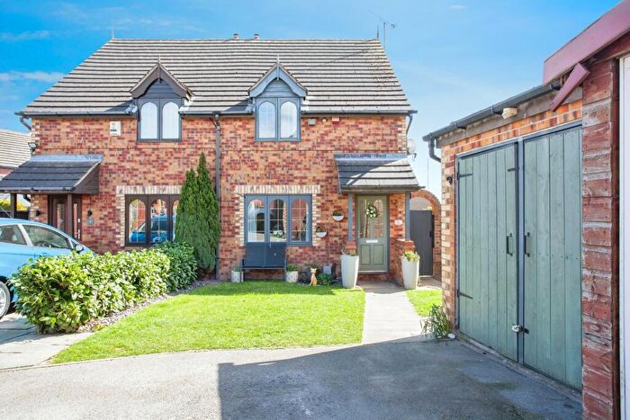 3 Bedroom Semi-Detached House For Sale In Fardell Gardens, Bramley, Rotherham, South Yorkshire, S66