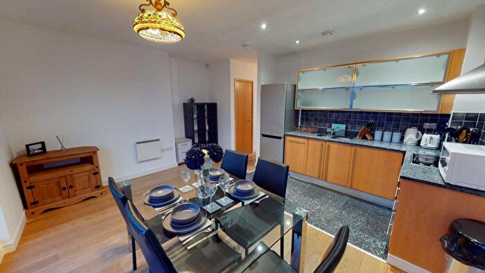 2 Bedroom Apartment To Rent In Tradewind Square, Liverpool, L1