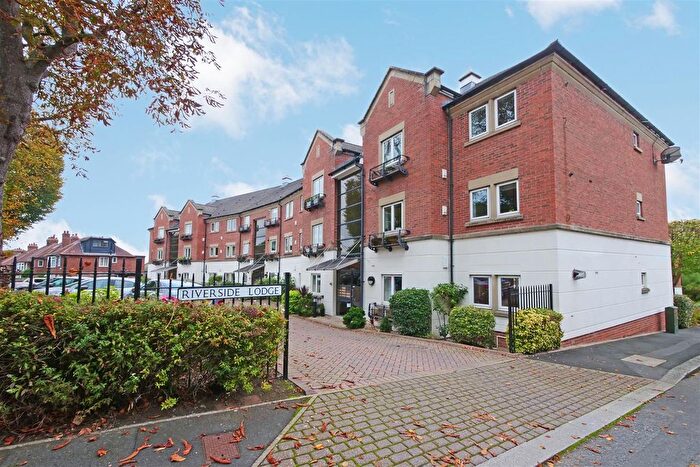 2 Bedroom Flat For Sale In Riverside Lodge, Bishopthorpe Road, York, YO23