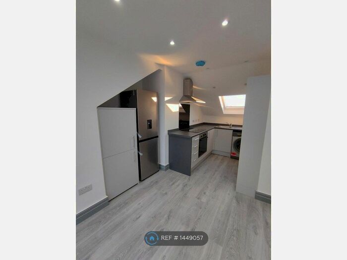 1 Bedroom Flat To Rent In Thornton Heath, London, CR7
