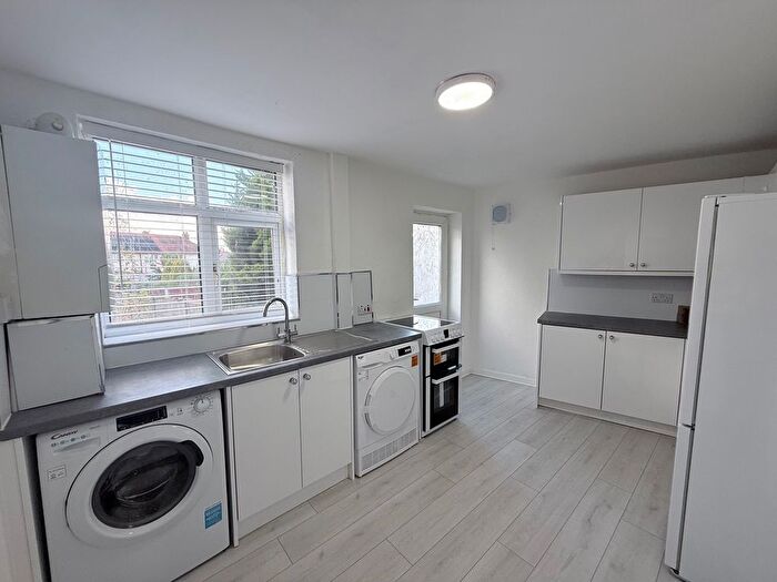 3 Bedroom Property To Rent In Dorset Avenue, Cheadle, SK8
