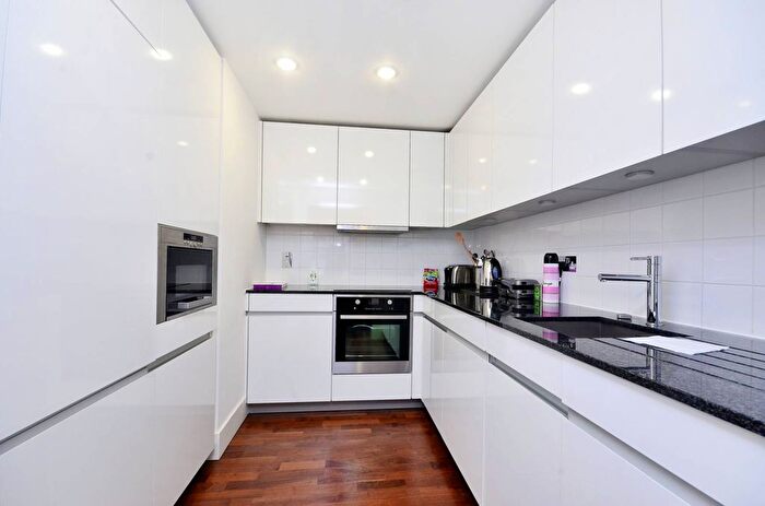 1 Bedroom Flat To Rent In Weymouth Street, Marylebone, London, W1W