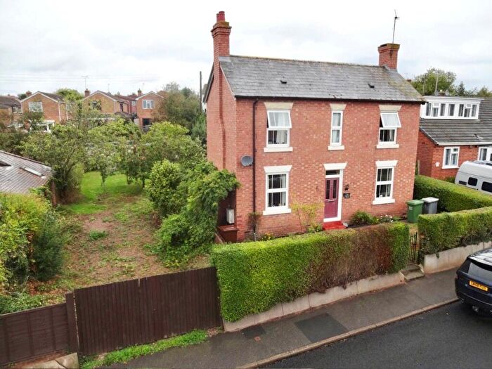 2 Bedroom Detached House For Sale In Redstone Lane, Stourport-on-Severn, Worcestershire, DY13