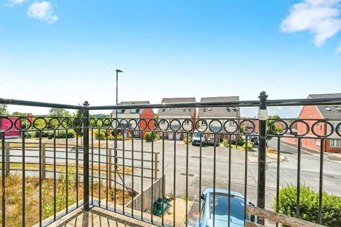 4 Bedroom End Of Terrace House For Sale In Homington Terrace, Swindon, SN3