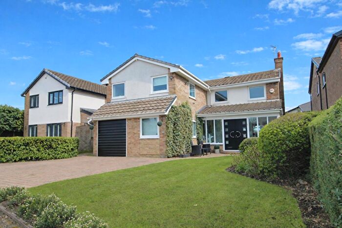 4 Bedroom Detached House For Sale In Lower Croft, Whitefield, Manchester, M45