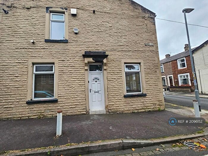 3 Bedroom End Of Terrace House To Rent In Irwell Street, Burnley, BB12