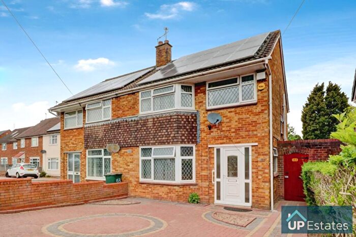 3 Bedroom Semi-Detached House To Rent In Blackberry Lane, Coventry, CV2