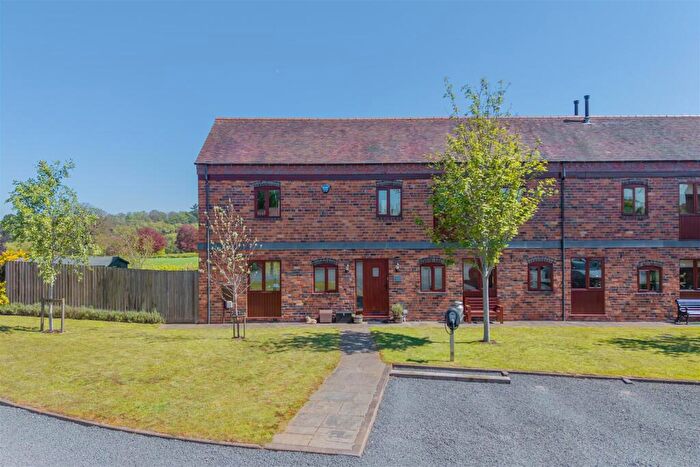 3 Bedroom Barn Conversion For Sale In Dunsley Road, Kinver, Stourbridge, DY7