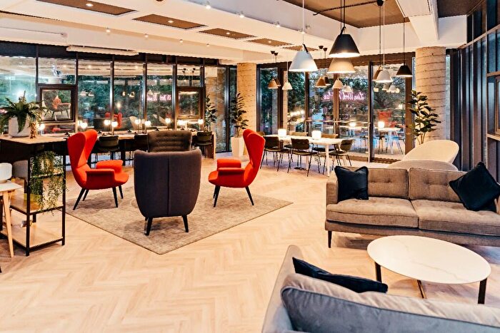 1 Bedroom Flat To Rent In Stockdale House, Victoria Road, Leeds, West Yorkshire, LS6